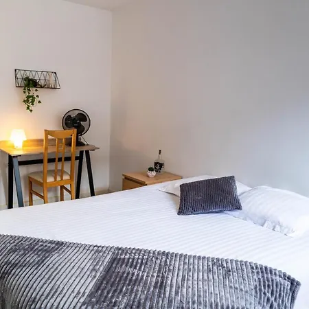 Le Sperata - Bel En Centre Avec 2 Chambres, Terrasse Et Parking Appartement